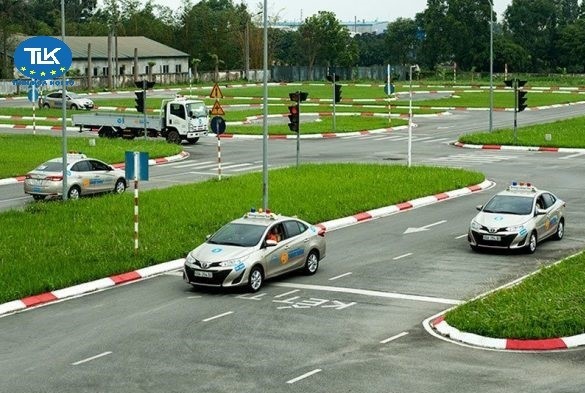 cap-lai-giay-chung-nhan-trung-tam-sat-hach-lai-xe-loai-1-loai-2