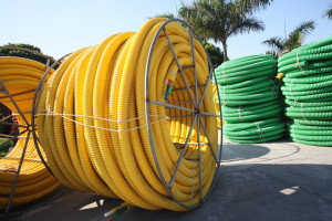 Ống nhựa ruột gà luồn dây điện HDPE Santo