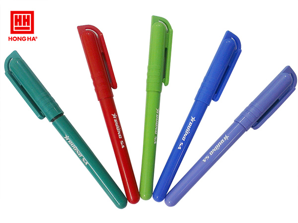 Bút máy Trường Sa lâu đời của Hồng Hà