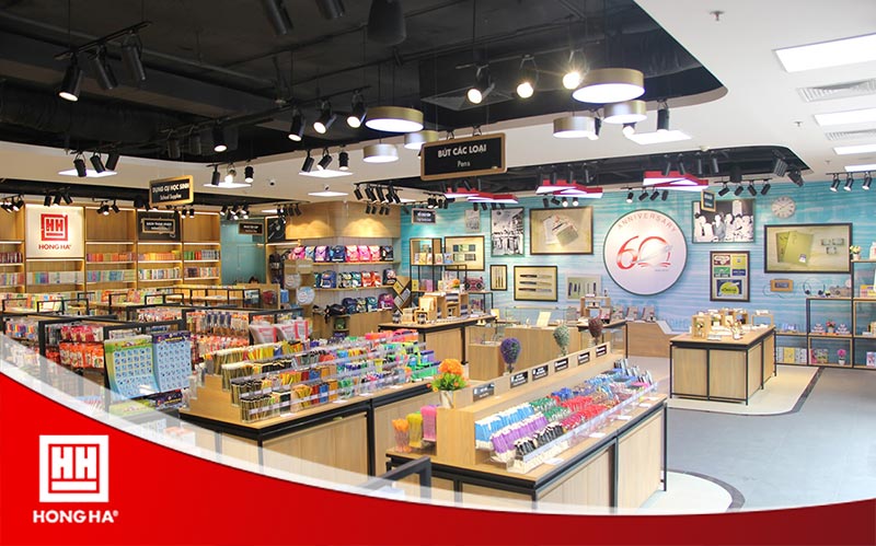 Showroom Hồng Hà - Địa điểm uy tín mua bút viết chữ đẹp