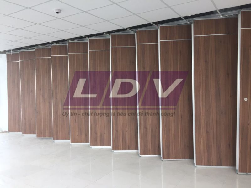 Cấu tạo vách ngăn di động gồm các tấm vách