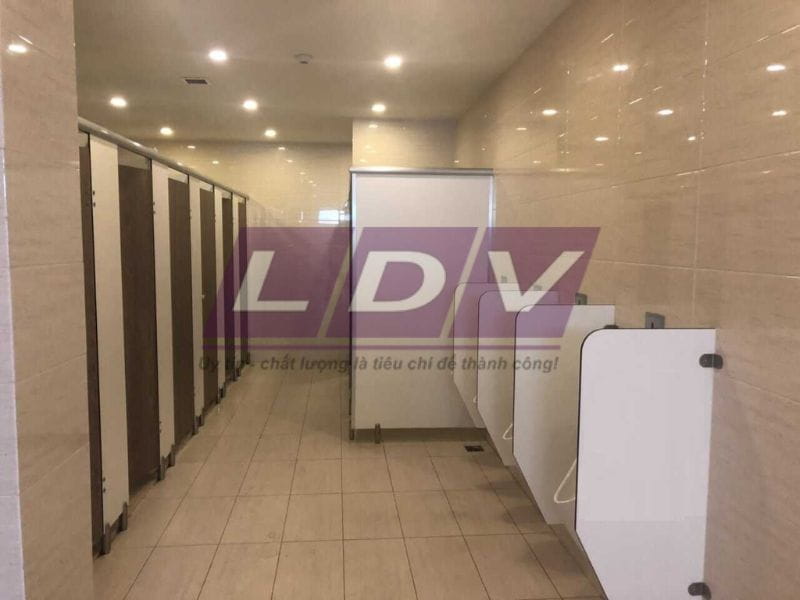 Giá vách composite bao nhiêu tiền 1m2