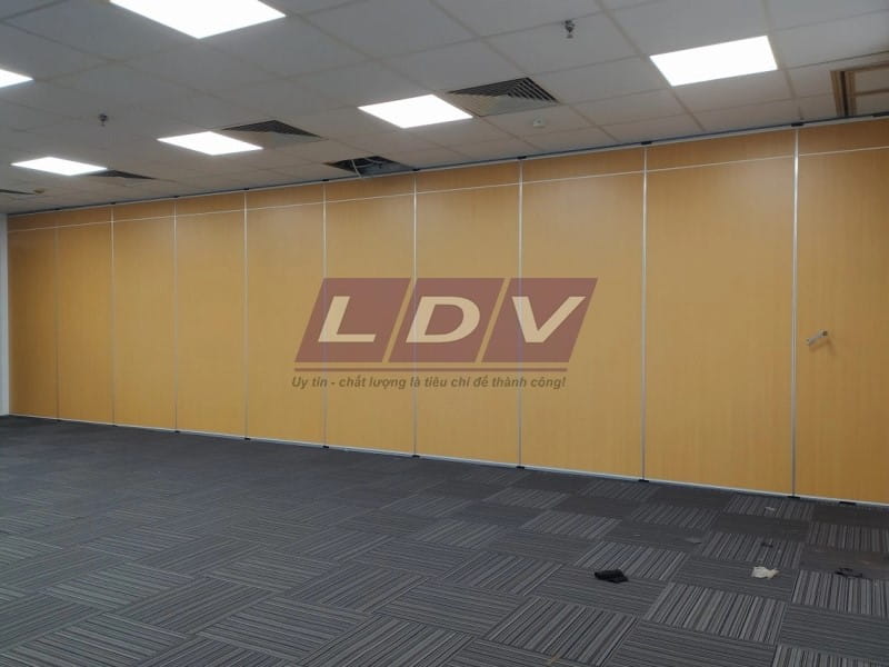 Thi công vách ngăn di động Ngân hàng VPBank