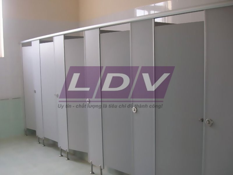 Vách ngăn Compact HPL