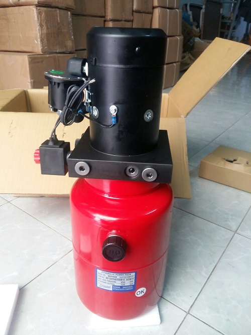 Motor bơm thủy lực DC12V- Phụ tùng xe nâng Hoàng Minh