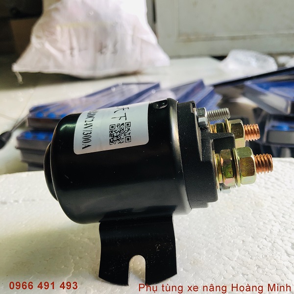 Relay xe nâng điện DC24V/300A giá rẻ- Phụ tùng xe nâng Hoàng Minh