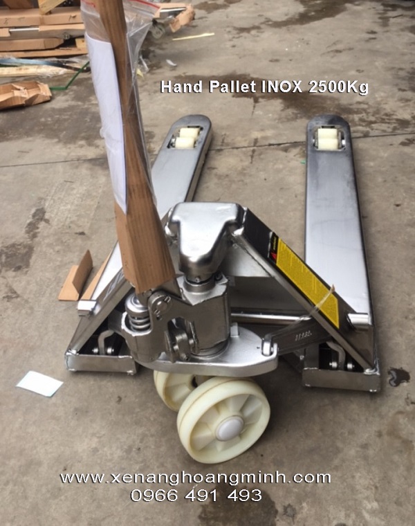 Xe nâng tay Inox 2500kg giá rẻ, giao hàng tận nơi