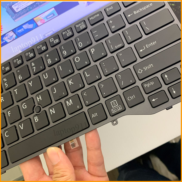 Bàn phím Fujitsu Lifebook U747 U748 U749 E449 E548