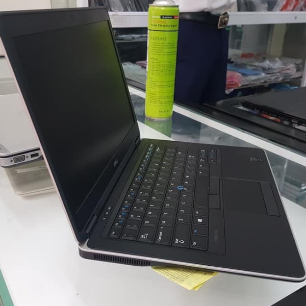 laptop dell E7440