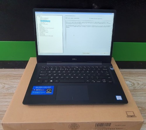 Dell vostro 5481 i5 8265 ram 8g ssd 256g màn full HD