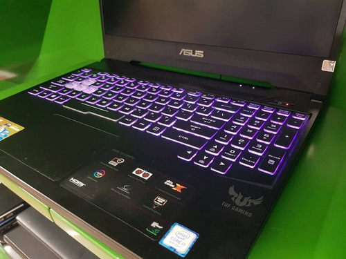laptop asus FX505