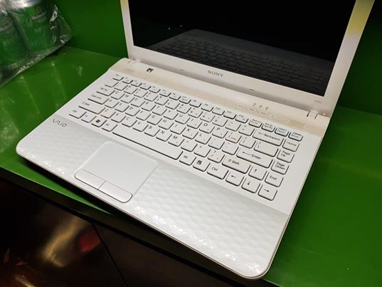 laptop cũ sony EG