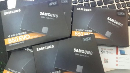 ổ cứng SSD samsung