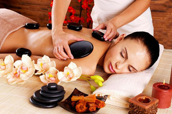 Cách sử dụng đá nóng massage