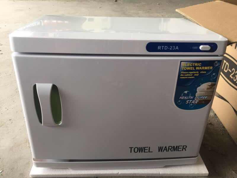 Tủ hấp khăn tiệt trùng spa