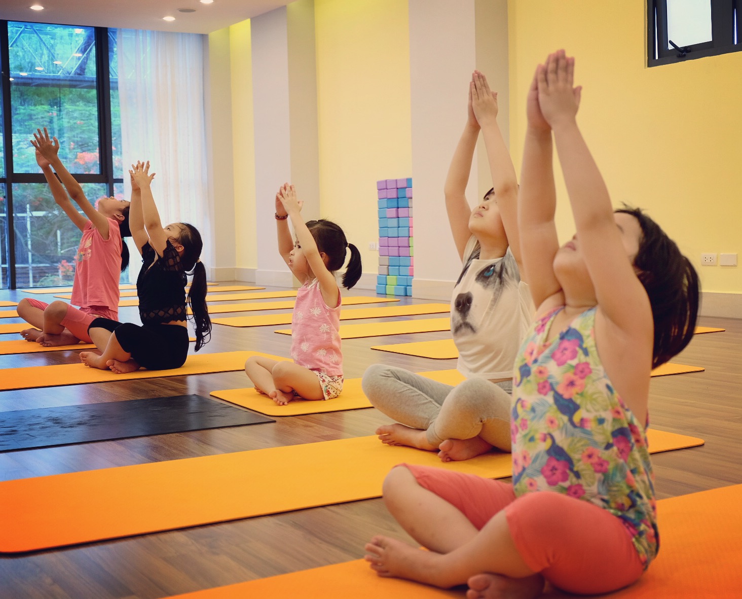 yoga giúp trẻ Nâng cao khả năng tập trung