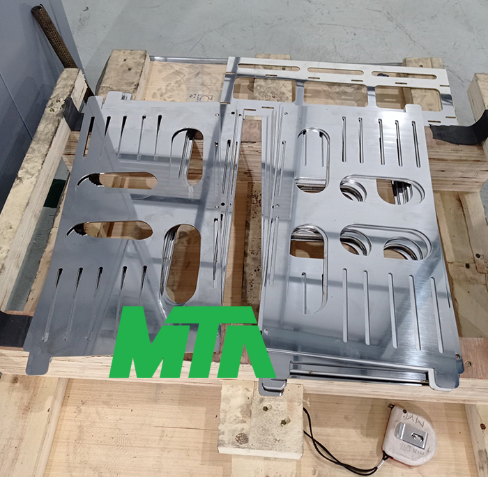 cắt laser kim loại