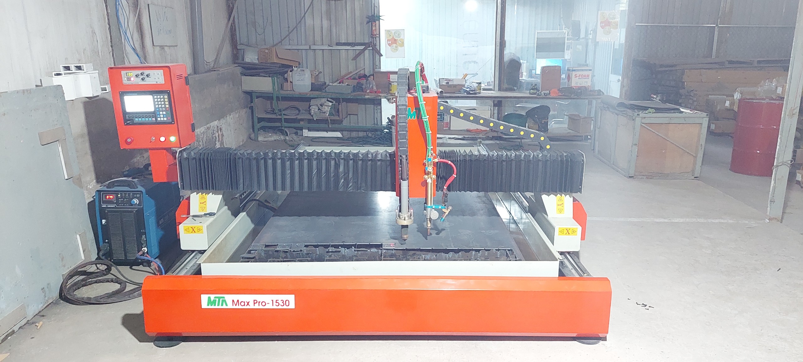 máy cắt plasma cnc