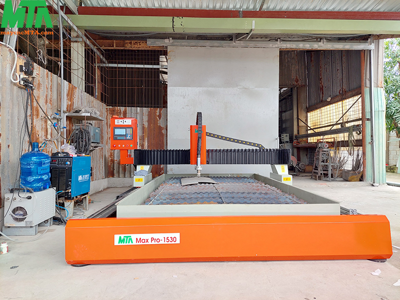 máy cắt plasma cnc