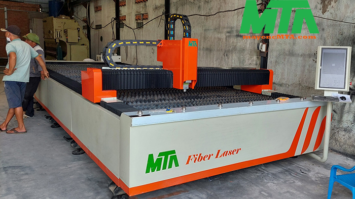 Máy Cắt Laser Fiber