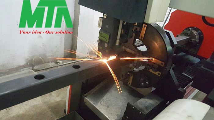 Máy Cắt Laser Fiber