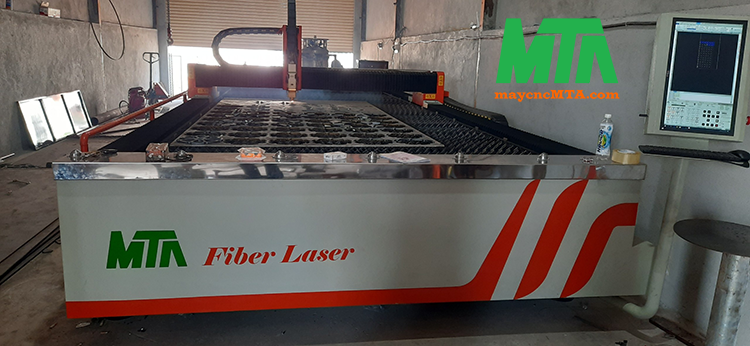 máy cát laser fiber