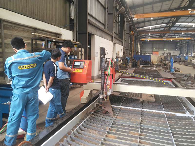 vận hành máy cnc plasma