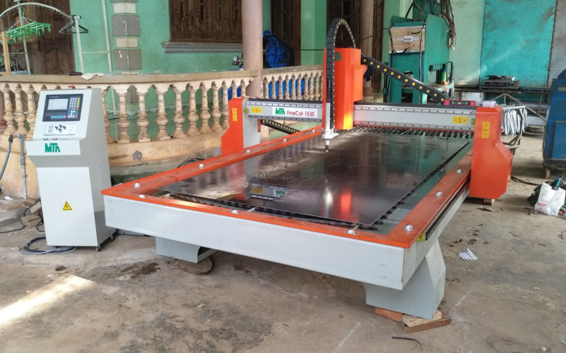 máy cắt plasma cnc