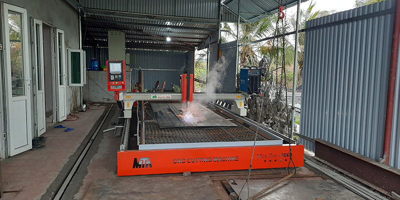 máy cắt plasma cnc