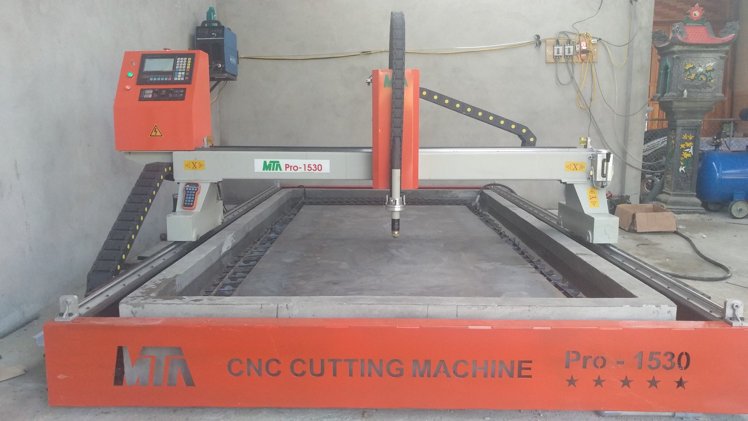 máy cắt plasma cnc