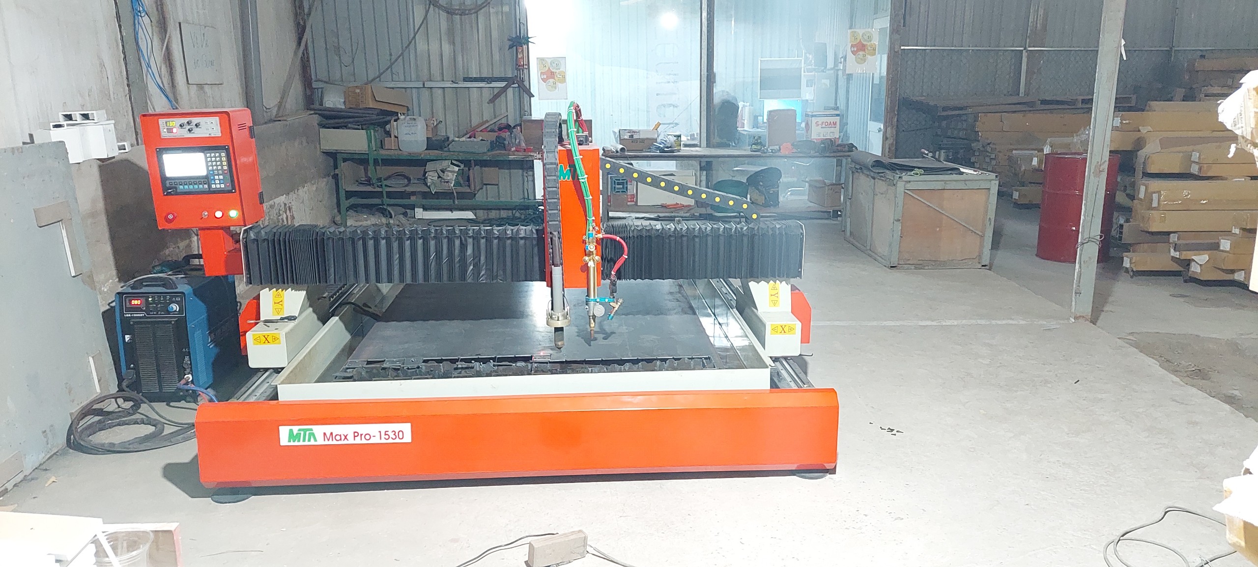 máy cắt plasma cnc
