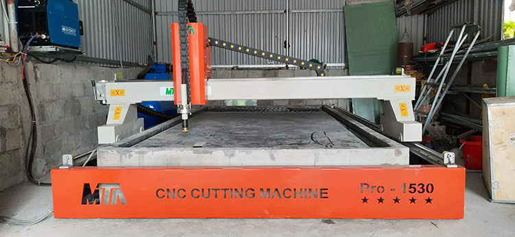 máy cắt plasma cnc