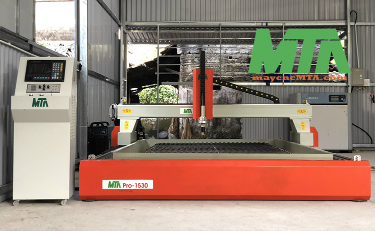 máy cnc cắt sắt