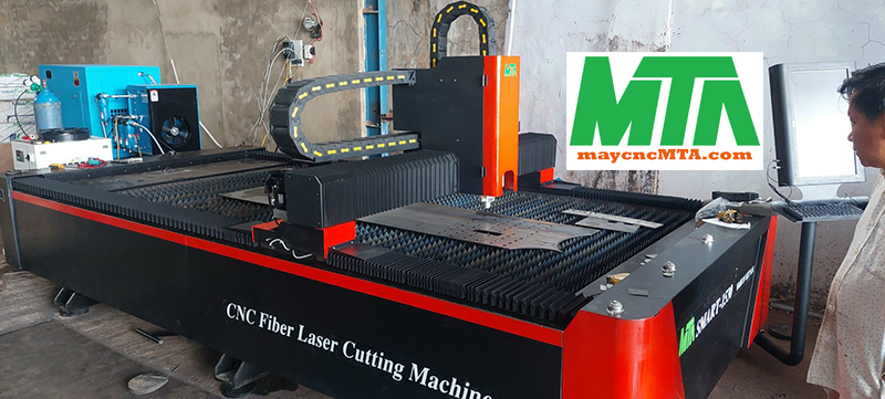 máy cnc laser kim loại