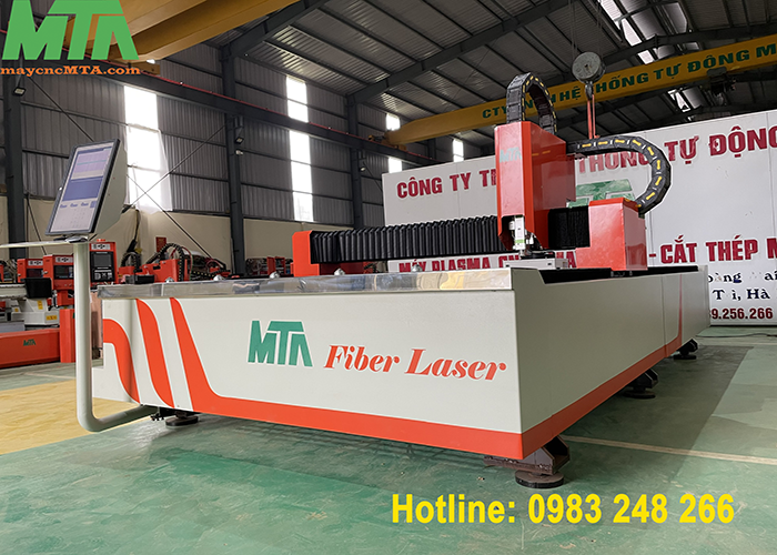 máy cắt laser fiber