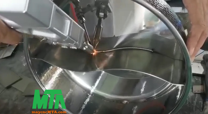 máy hàn laser