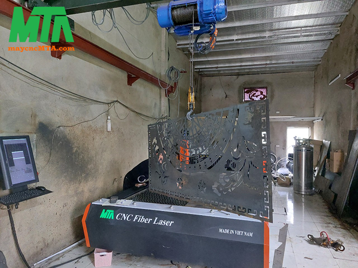 máy cắt laser fiber