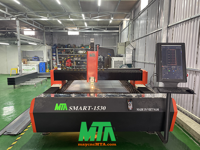 máy cắt laser fiber