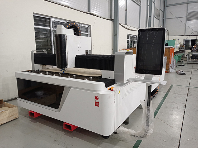 máy cắt laser fiber