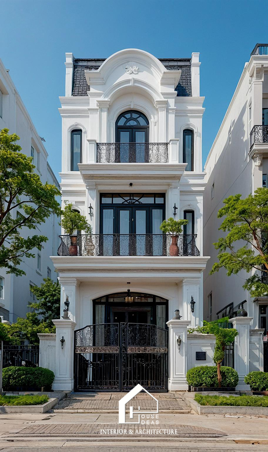 Mẫu nhà phố tân cổ điển mặt tiền đẹp