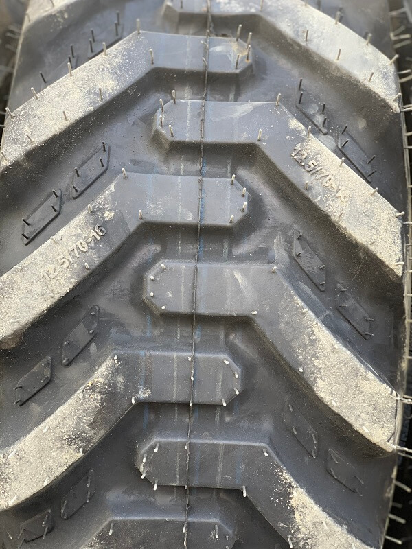 gai lốp máy công trình 12.5/70-16