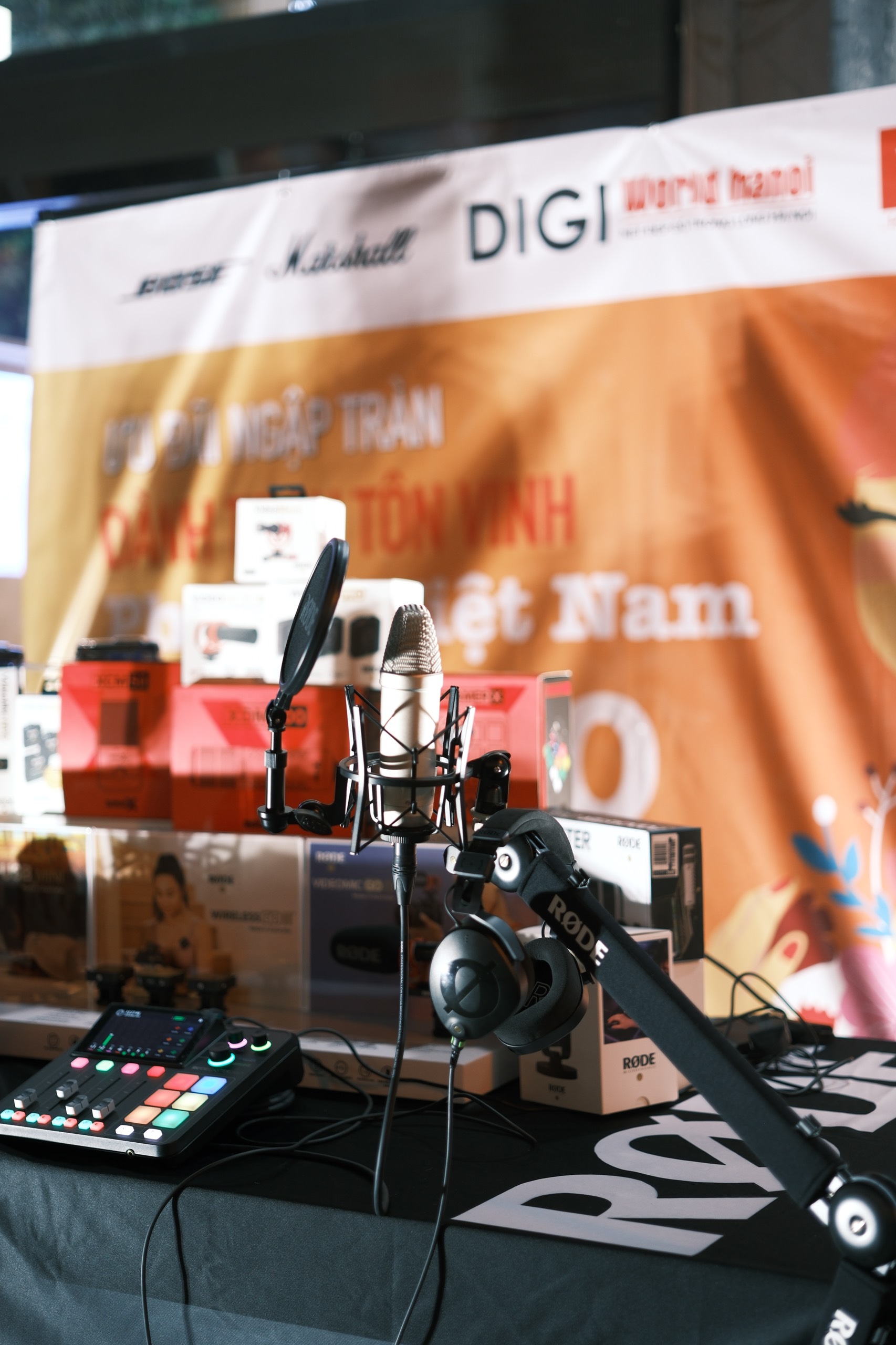 Chương trình đặc biệt - Chào mừng ngày Phụ Nữ Việt Nam 20.10.2023 | DigiWorld Hà Nội & RODE Việt Nam