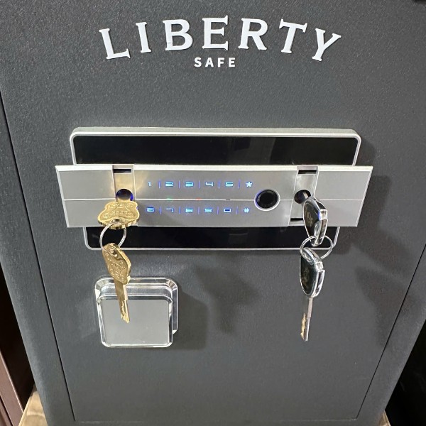 Cách mở két sắt Liberty LB50S-LB1500S màu nỉ xám bằng chìa khóa