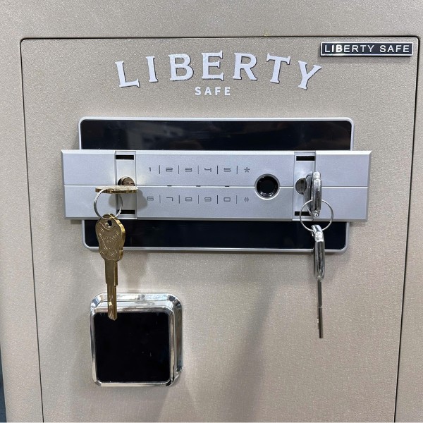 Cách mở két sắt Liberty LB50S-LB1500S bằng chìa khóa