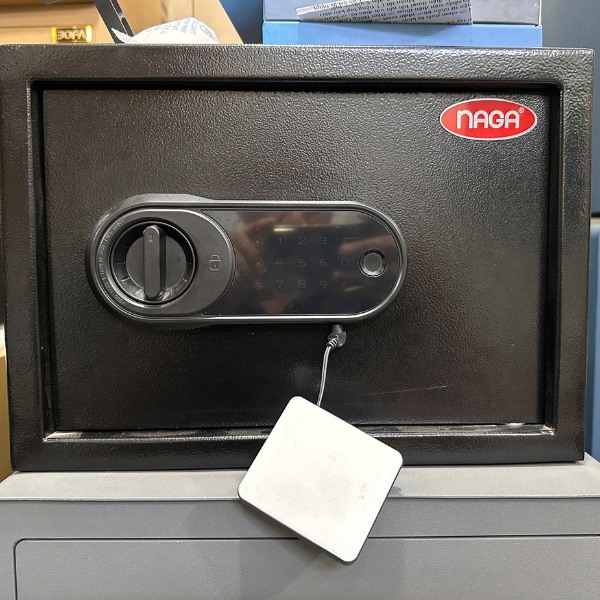 Cách mở két sắt Naga BG250 bằng hộp tiếp PIN két sắt
