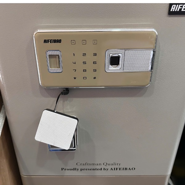 Cách mở két sắt Aifeibao seri AL bằng hộp tiếp PIN két sắt
