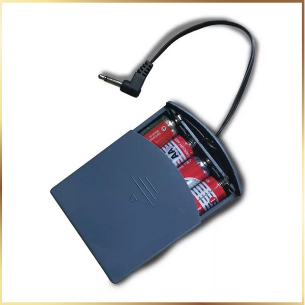 Hộp Tiếp PIN két sắt thông dụng chỉ cần cắm vào két sắt là có thể mở được két sắt dễ dàng