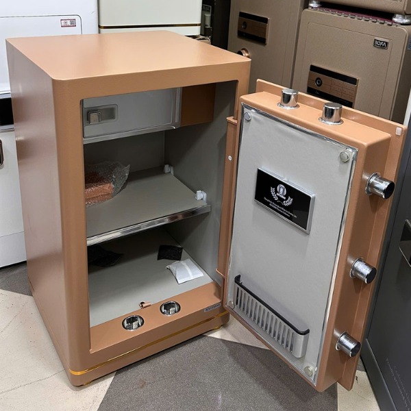 Két sắt AFB HK-A1/D-70HM được sử dụng cho gia đình căn hộ cao cấp