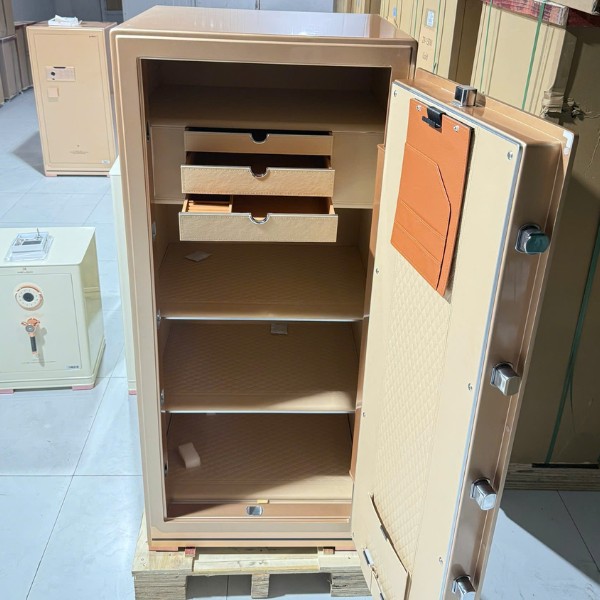 Két sắt nhập khẩu Aipu ZR-150VI dùng cho hiệu vàng gia đình, công ty