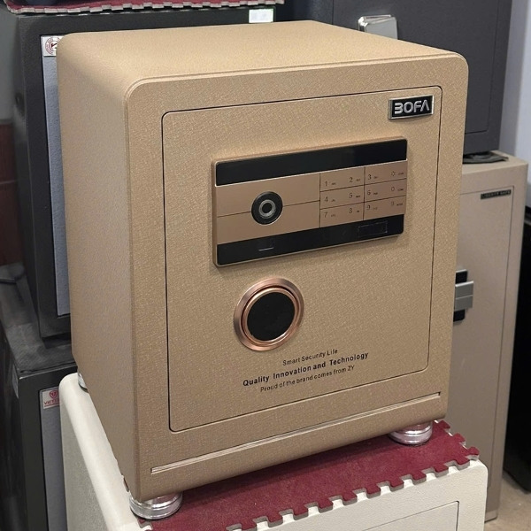 Thực tế lắp đặt Két sắt Bofa BFV-45BJ để trong tủ